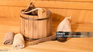 深圳桑拿按摩文化：舒缓身心，传承历史，感受都市脉搏 poster