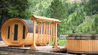 追溯指尖的温柔：深圳按摩历史文化巡礼 poster