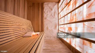 深圳按摩名店巡礼：舒缓身心，享受顶级按摩体验 poster