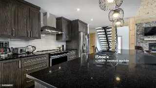 深圳桑拿按摩初体验：身心放松之旅，尽享舒适时光 poster