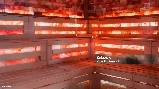 深圳打工人福音：告别腰酸背痛，解锁你的专属按摩姿势！