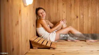 古代名士的养生智慧：从苏东坡的逍遥谈深圳按摩的韵味 海报